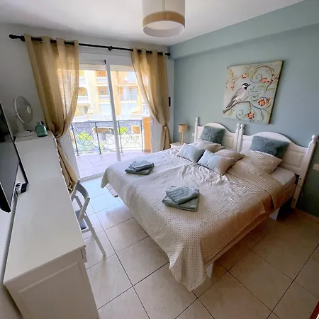 Apartment Tropical